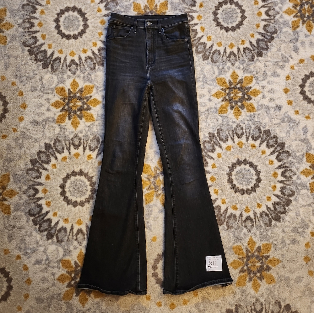 Abercrombie stonewash gray black flare high rise jeans 28L